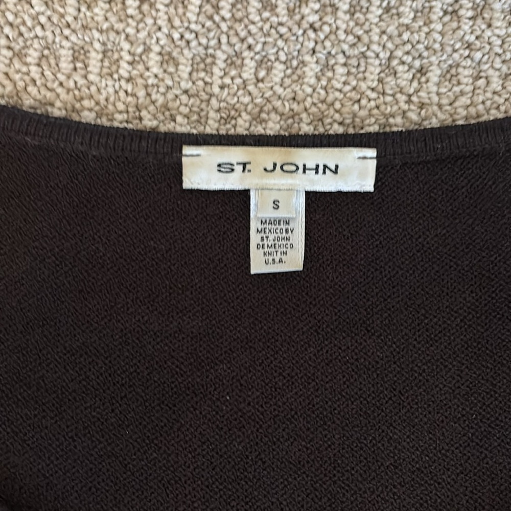 St. John Knit Shell - Picture 2 of 3